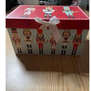 New Women’s 8pc Christmas 🤶 Holiday Gift 🎁 Box